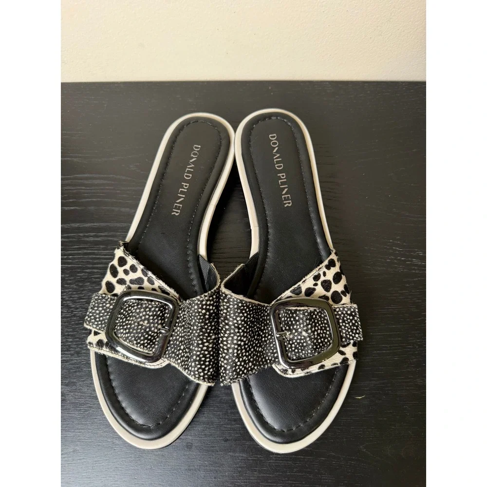 Donald Pliner RINIHC Black White Calf Hair Buckle Slide Sandals Womens 8.5M